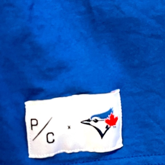 Peace Collective Blue Jays tee ‘Toronto vs. Everybody’ size XS - Picture 4 of 4